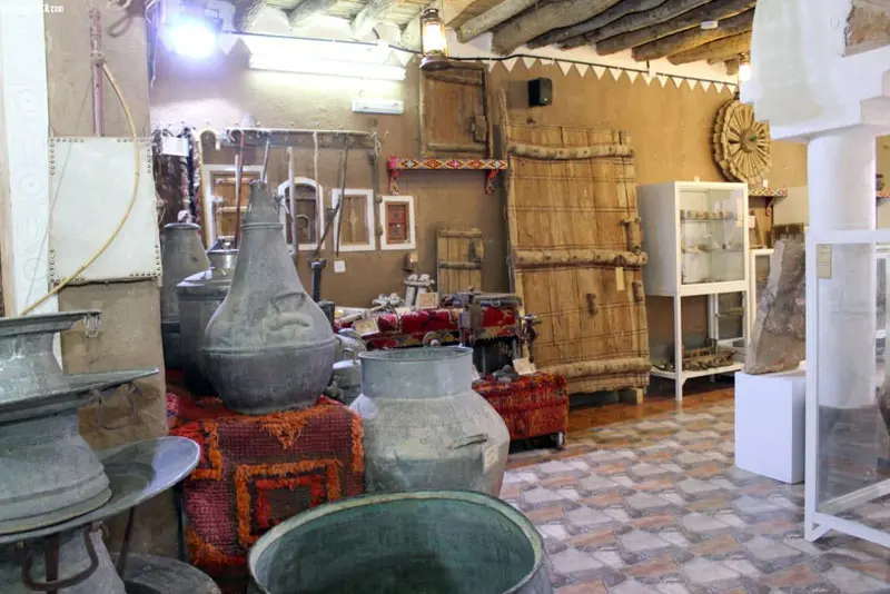 Ushaiqer Heritage Village Tour from Riyadh