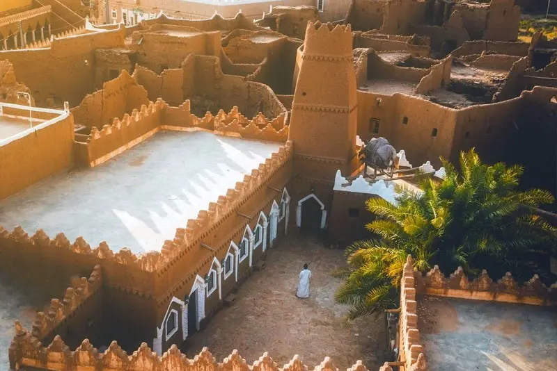 Ushaiqer Heritage Village Tour from Riyadh