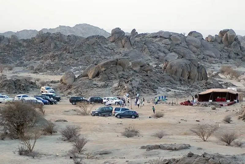 Moon Valley Overnight Camping Tour from Jeddah